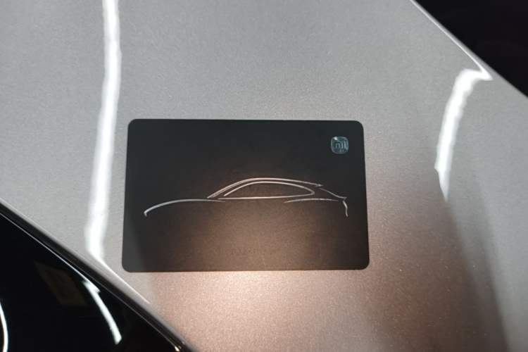 Used Xiaomi Auto YU7 2025 Ultra-Long Range High-Performance All-Wheel-Drive Max Edition Interior 1