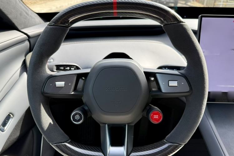 Used Xiaomi Auto YU7 2025 Ultra-Long Range High-Performance All-Wheel-Drive Max Edition Interior 6