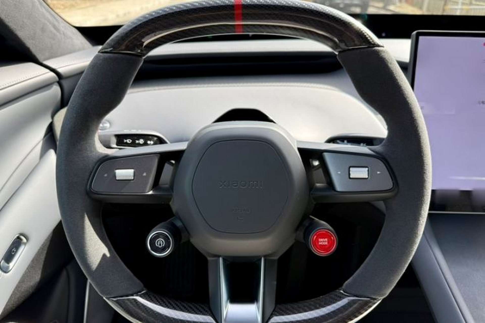 Used Xiaomi Auto YU7 2025 Ultra-Long Range High-Performance All-Wheel-Drive Max Edition Interior 6