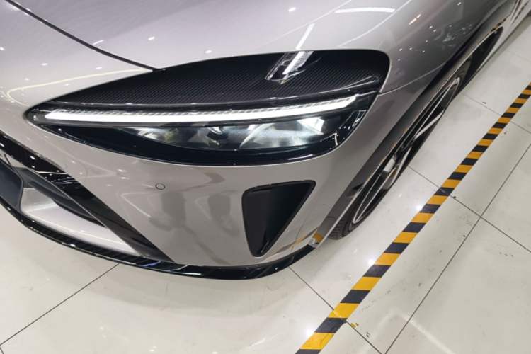 Used Xiaomi Auto YU7 2025 Ultra-Long Range High-Performance All-Wheel-Drive Max Edition Left Front Headlight