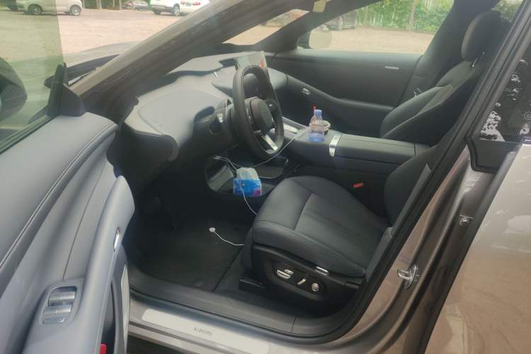 Used Xiaomi Auto YU7 2025 Ultra-Long Range All-Wheel Drive Pro Version Left Front Seat