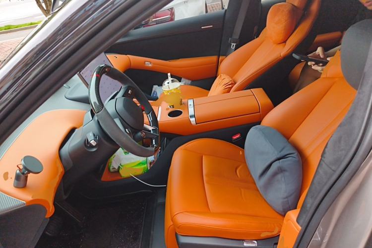Used Xiaomi Auto YU7 2025 Ultra-Long Range High-Performance All-Wheel-Drive Max Edition Left Front Seat