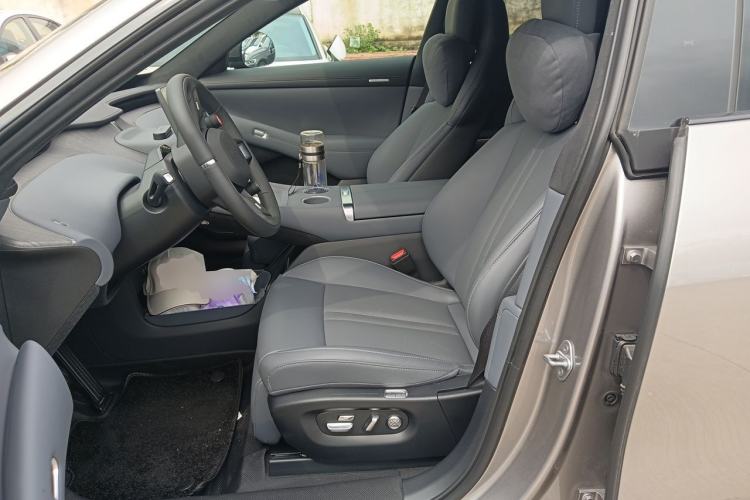 Used Xiaomi Auto YU7 2025 Ultra-Long Range High-Performance All-Wheel-Drive Max Edition Left Front Seat