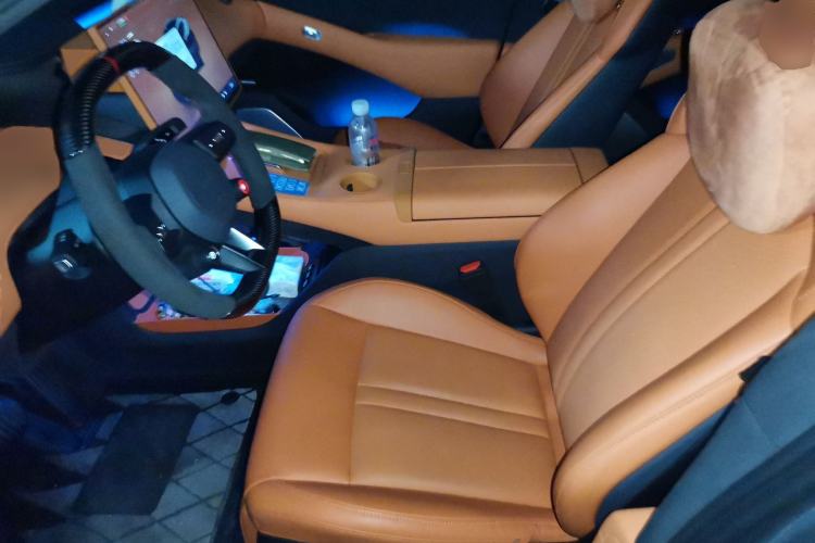Used Xiaomi Auto YU7 2025 Ultra-Long Range High-Performance All-Wheel-Drive Max Edition Left Front Seat