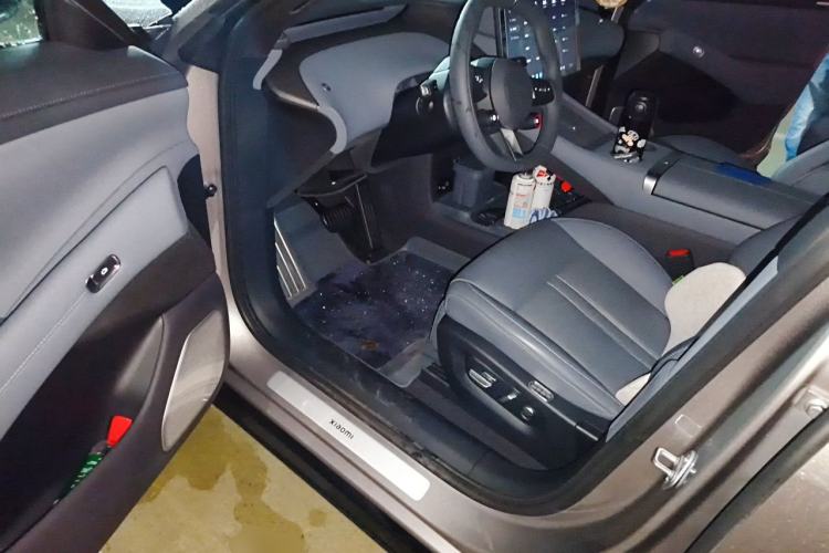 Used Xiaomi Auto YU7 2025 Ultra-Long Range Rear-Wheel Drive Version Left Front Seat