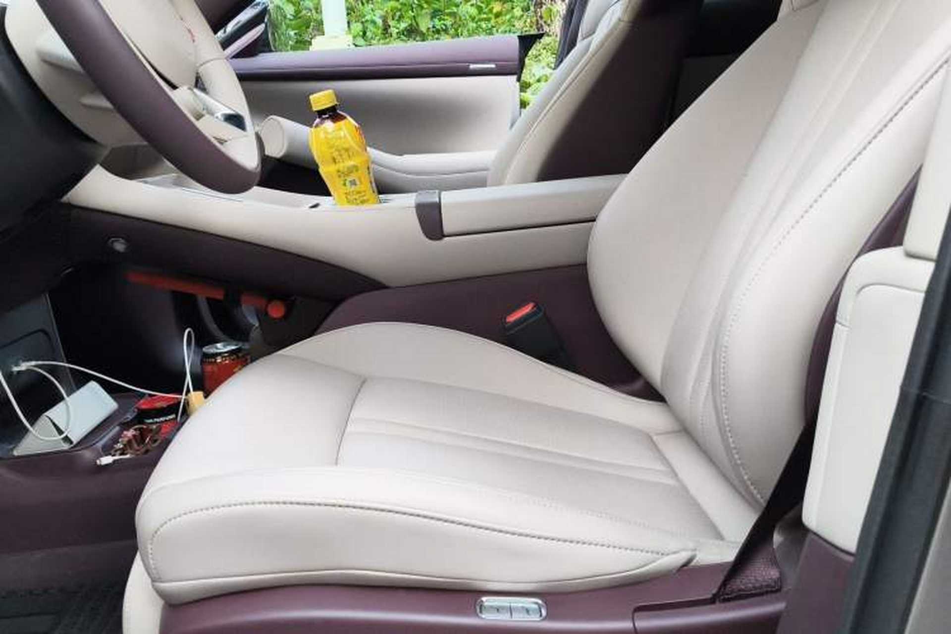 Used Xiaomi Auto YU7 2025 Ultra-Long Range Rear-Wheel Drive Version Left Front Seat