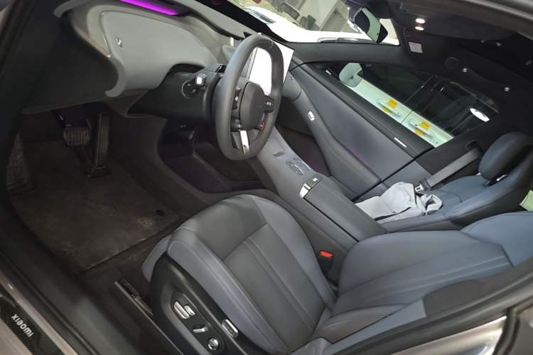 Used Xiaomi Auto YU7 2025 Ultra-Long Range High-Performance All-Wheel-Drive Max Edition Left Front Seat