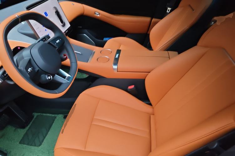 Used Xiaomi Auto YU7 2025 Ultra-Long Range High-Performance All-Wheel-Drive Max Edition Left Front Seat