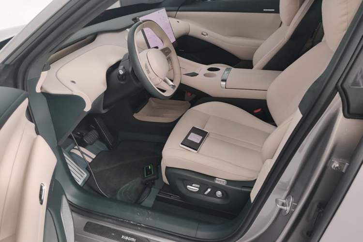Used Xiaomi Auto YU7 2025 Ultra-Long Range High-Performance All-Wheel-Drive Max Edition Left Front Seat