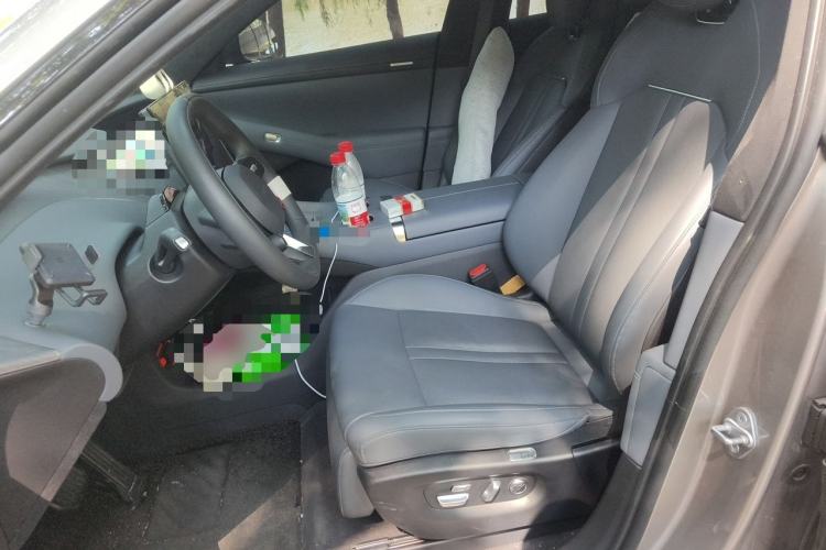 Used Xiaomi Auto YU7 2025 Ultra-Long Range High-Performance All-Wheel-Drive Max Edition Left Front Seat