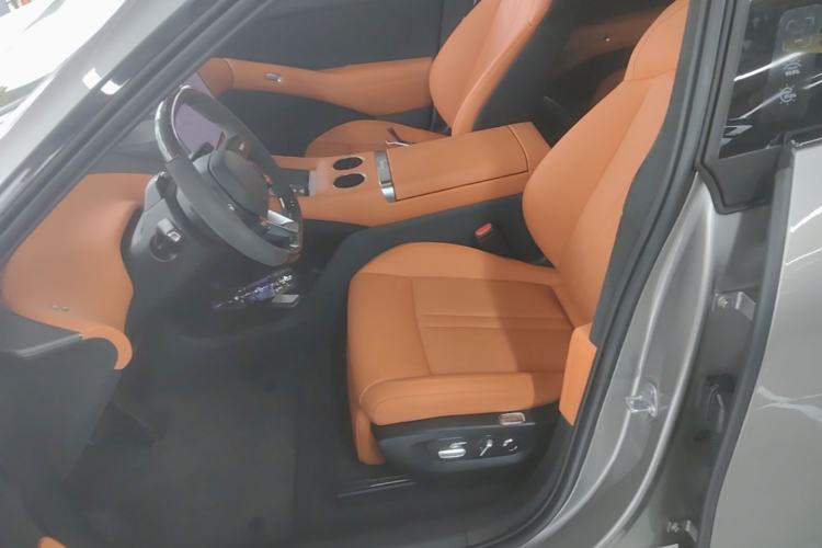 Used Xiaomi Auto YU7 2025 Ultra-Long Range High-Performance All-Wheel-Drive Max Edition Left Front Seat