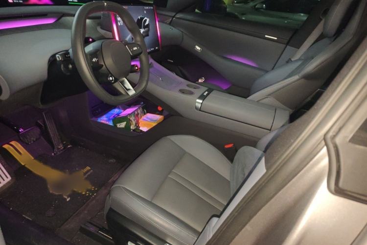 Used Xiaomi Auto YU7 2025 Ultra-Long Range All-Wheel Drive Pro Version Left Front Seat