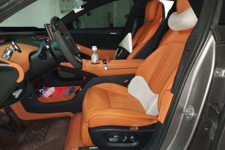 Used Xiaomi Auto YU7 2025 Ultra-Long Range High-Performance All-Wheel-Drive Max Edition Left Front Seat