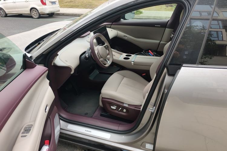 Used Xiaomi Auto YU7 2025 Ultra-Long Range Rear-Wheel Drive Version Left Front Seat