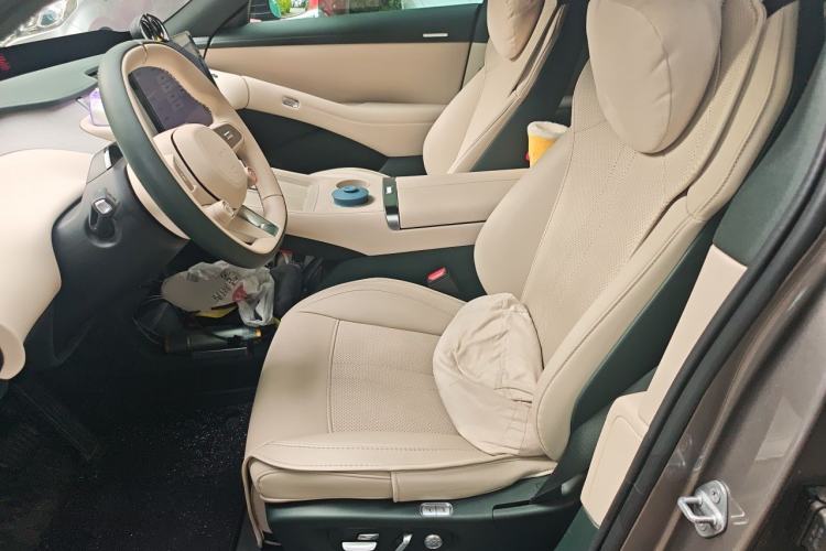 Used Xiaomi Auto YU7 2025 Ultra-Long Range All-Wheel Drive Pro Version Left Front Seat