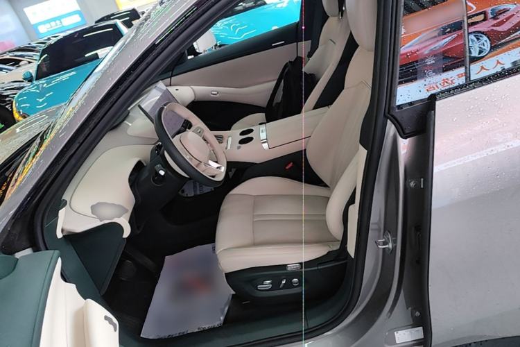 Used Xiaomi Auto YU7 2025 Ultra-Long Range All-Wheel Drive Pro Version Left Front Seat