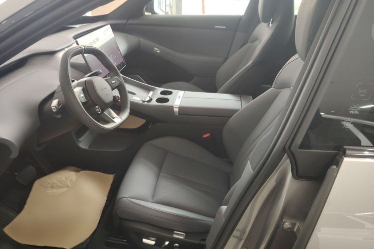 Used Xiaomi Auto YU7 2025 Ultra-Long Range All-Wheel Drive Pro Version Left Front Seat