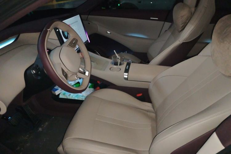 Used Xiaomi Auto YU7 2025 Ultra-Long Range Rear-Wheel Drive Version Left Front Seat