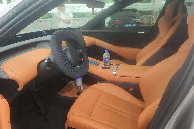 Used Xiaomi Auto YU7 2025 Ultra-Long Range High-Performance All-Wheel-Drive Max Edition Left Front Seat