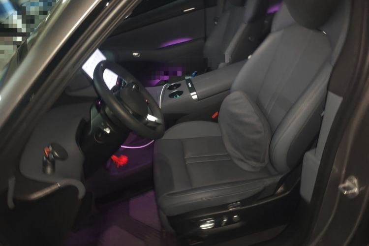 Used Xiaomi Auto YU7 2025 Ultra-Long Range High-Performance All-Wheel-Drive Max Edition Left Front Seat