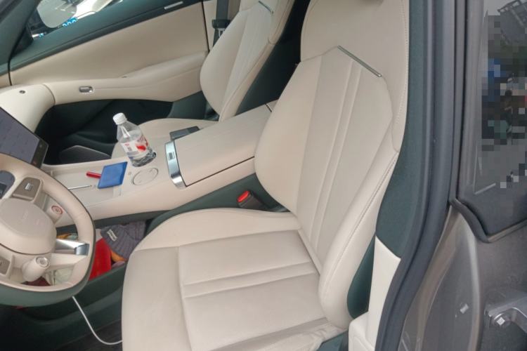 Used Xiaomi Auto YU7 2025 Ultra-Long Range All-Wheel Drive Pro Version Left Front Seat