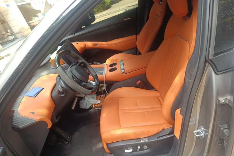 Used Xiaomi Auto YU7 2025 Ultra-Long Range High-Performance All-Wheel-Drive Max Edition Left Front Seat