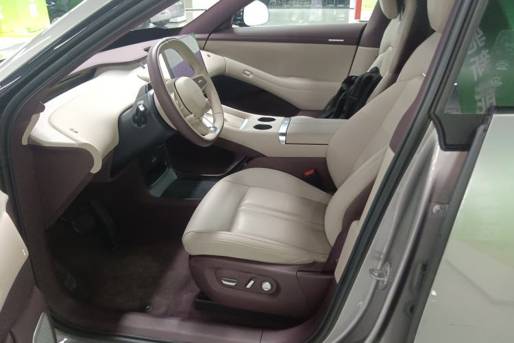Used Xiaomi Auto YU7 2025 Ultra-Long Range Rear-Wheel Drive Version Left Front Seat