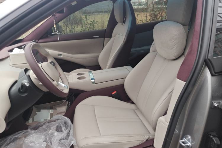 Used Xiaomi Auto YU7 2025 Ultra-Long Range High-Performance All-Wheel-Drive Max Edition Left Front Seat