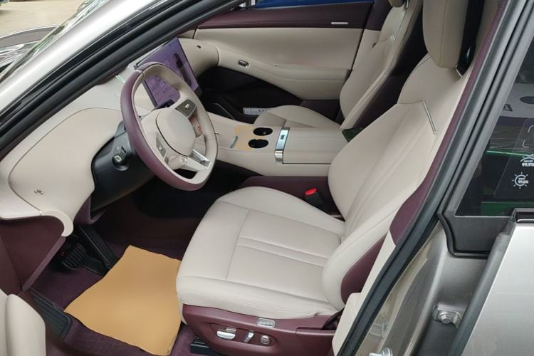 Used Xiaomi Auto YU7 2025 Ultra-Long Range All-Wheel Drive Pro Version Left Front Seat