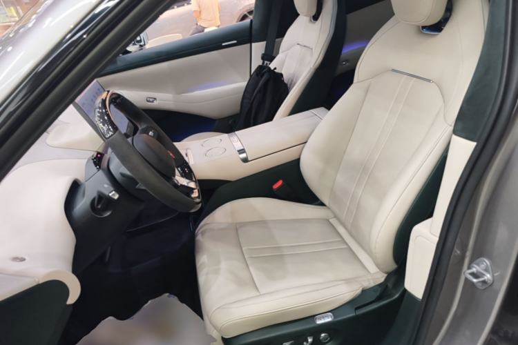 Used Xiaomi Auto YU7 2025 Ultra-Long Range High-Performance All-Wheel-Drive Max Edition Left Front Seat