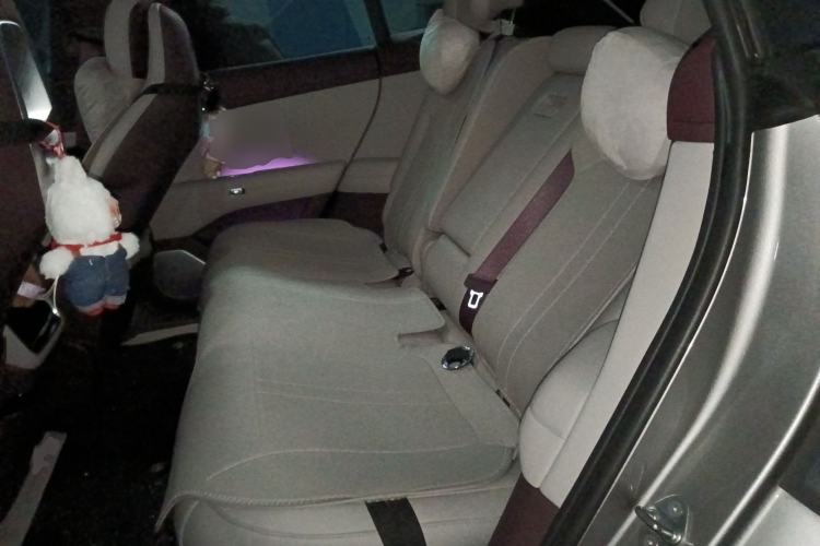 Used Xiaomi Auto YU7 2025 Ultra-Long Range Rear-Wheel Drive Version Left Rear Seat