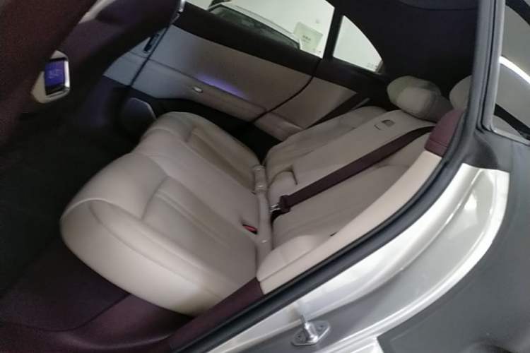 Used Xiaomi Auto YU7 2025 Ultra-Long Range Rear-Wheel Drive Version Left Rear Seat