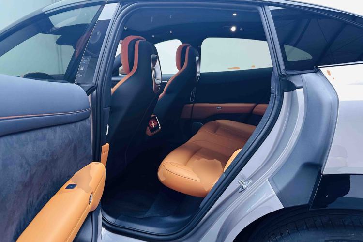 Used Xiaomi Auto YU7 2025 Ultra-Long Range Rear-Wheel Drive Version Left Rear Seat