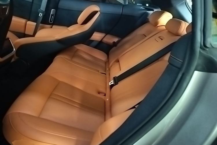 Used Xiaomi Auto YU7 2025 Ultra-Long Range High-Performance All-Wheel-Drive Max Edition Left Rear Seat