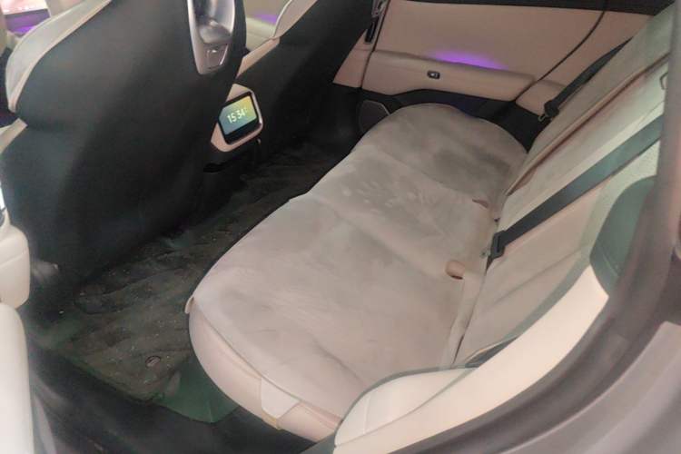 Used Xiaomi Auto YU7 2025 Ultra-Long Range Rear-Wheel Drive Version Left Rear Seat