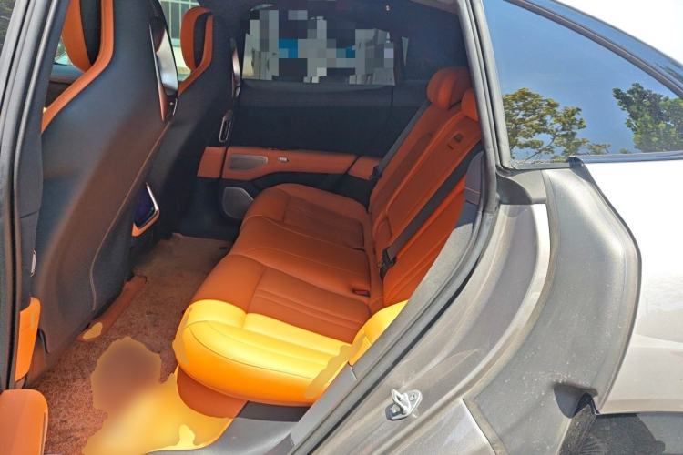 Used Xiaomi Auto YU7 2025 Ultra-Long Range High-Performance All-Wheel-Drive Max Edition Left Rear Seat