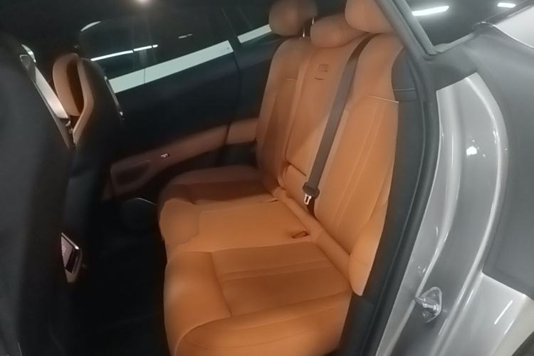 Used Xiaomi Auto YU7 2025 Ultra-Long Range High-Performance All-Wheel-Drive Max Edition Left Rear Seat