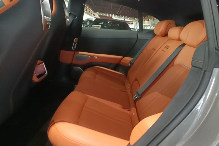 Used Xiaomi Auto YU7 2025 Ultra-Long Range All-Wheel Drive Pro Version Left Rear Seat