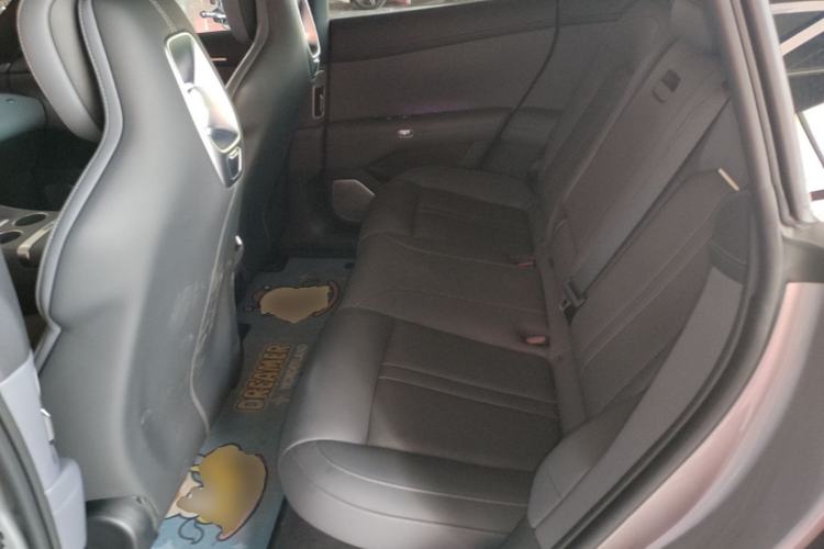 Used Xiaomi Auto YU7 2025 Ultra-Long Range All-Wheel Drive Pro Version Left Rear Seat