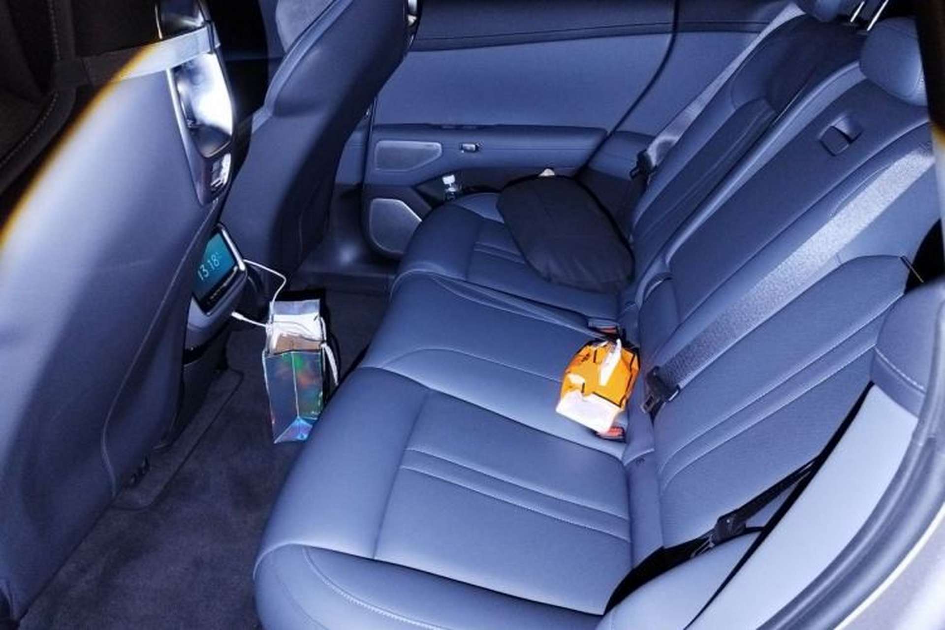 Used Xiaomi Auto YU7 2025 Ultra-Long Range Rear-Wheel Drive Version Left Rear Seat