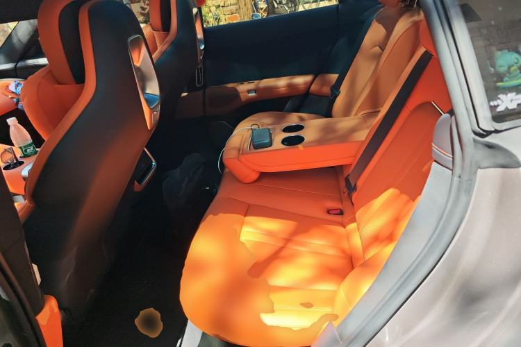 Used Xiaomi Auto YU7 2025 Ultra-Long Range High-Performance All-Wheel-Drive Max Edition Left Rear Seat