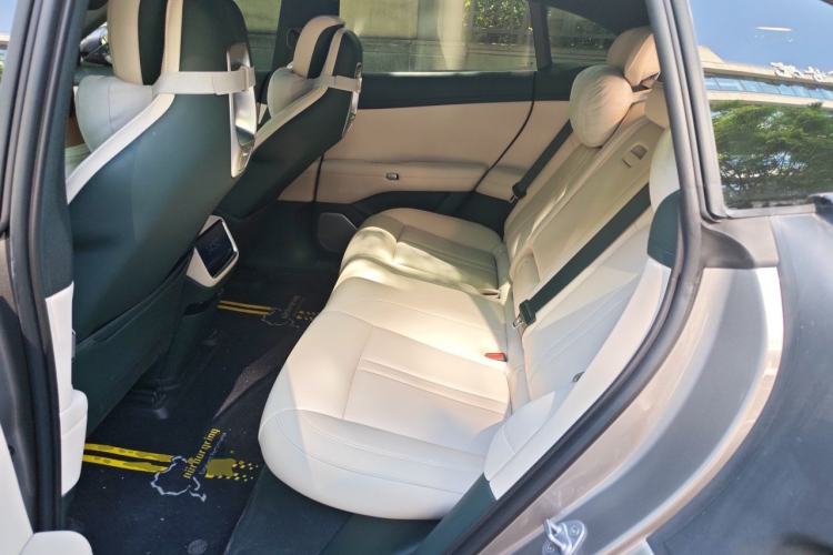 Used Xiaomi Auto YU7 2025 Ultra-Long Range All-Wheel Drive Pro Version Left Rear Seat