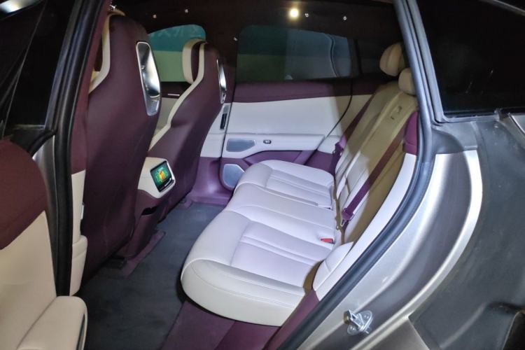 Used Xiaomi Auto YU7 2025 Ultra-Long Range High-Performance All-Wheel-Drive Max Edition Left Rear Seat