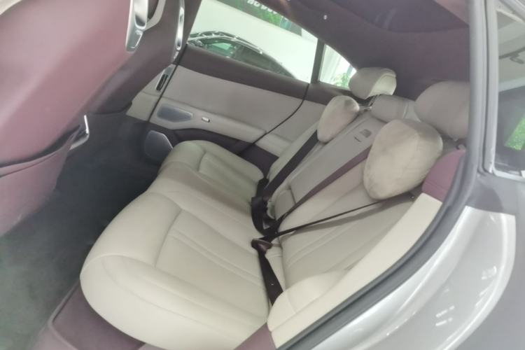Used Xiaomi Auto YU7 2025 Ultra-Long Range High-Performance All-Wheel-Drive Max Edition Left Rear Seat
