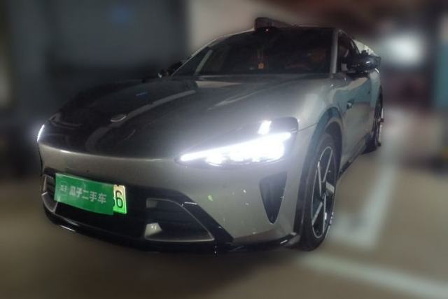 Xiaomi Auto YU7 2025 Ultra-Long Range High-Performance All-Wheel-Drive Max Edition usado