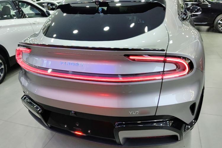 Used Xiaomi Auto YU7 2025 Ultra-Long Range High-Performance All-Wheel-Drive Max Edition Rear