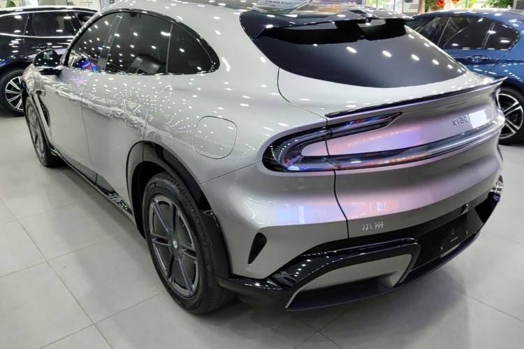 Used Xiaomi Auto YU7 2025 Ultra-Long Range High-Performance All-Wheel-Drive Max Edition Rear Left 45 Deg