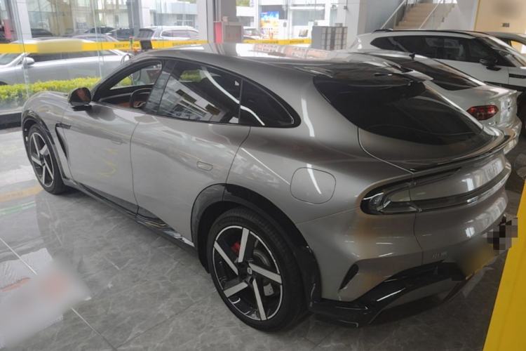 Used Xiaomi Auto YU7 2025 Ultra-Long Range High-Performance All-Wheel-Drive Max Edition Rear Left 45 Deg