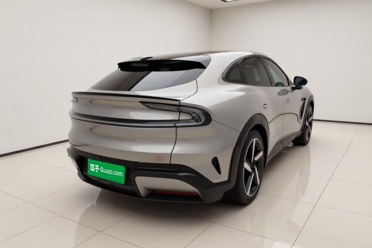 Used Xiaomi Auto YU7 2025 Ultra-Long Range High-Performance All-Wheel-Drive Max Edition Rear Right 45 Deg