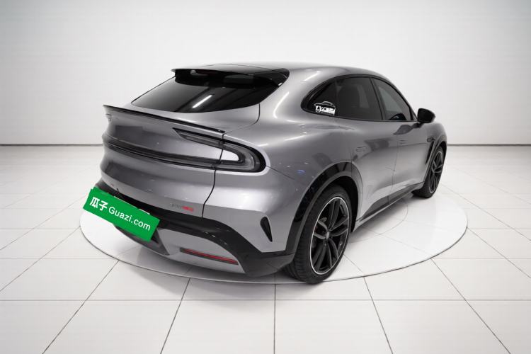 Used Xiaomi Auto YU7 2025 Ultra-Long Range High-Performance All-Wheel-Drive Max Edition Rear Right 45 Deg